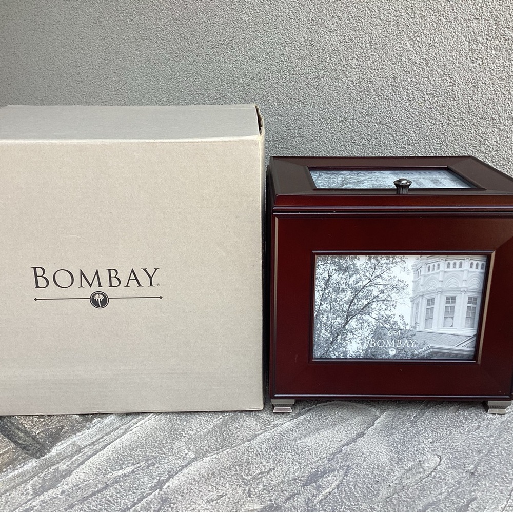 Bombay Mahogany Photo Frame Box